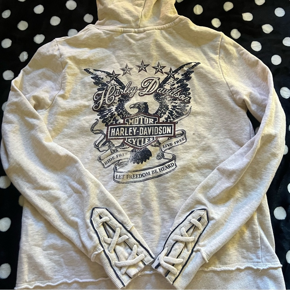 Harley-Davidson Y2K White Hoodie with Graphic Design, Sleeve Detailing